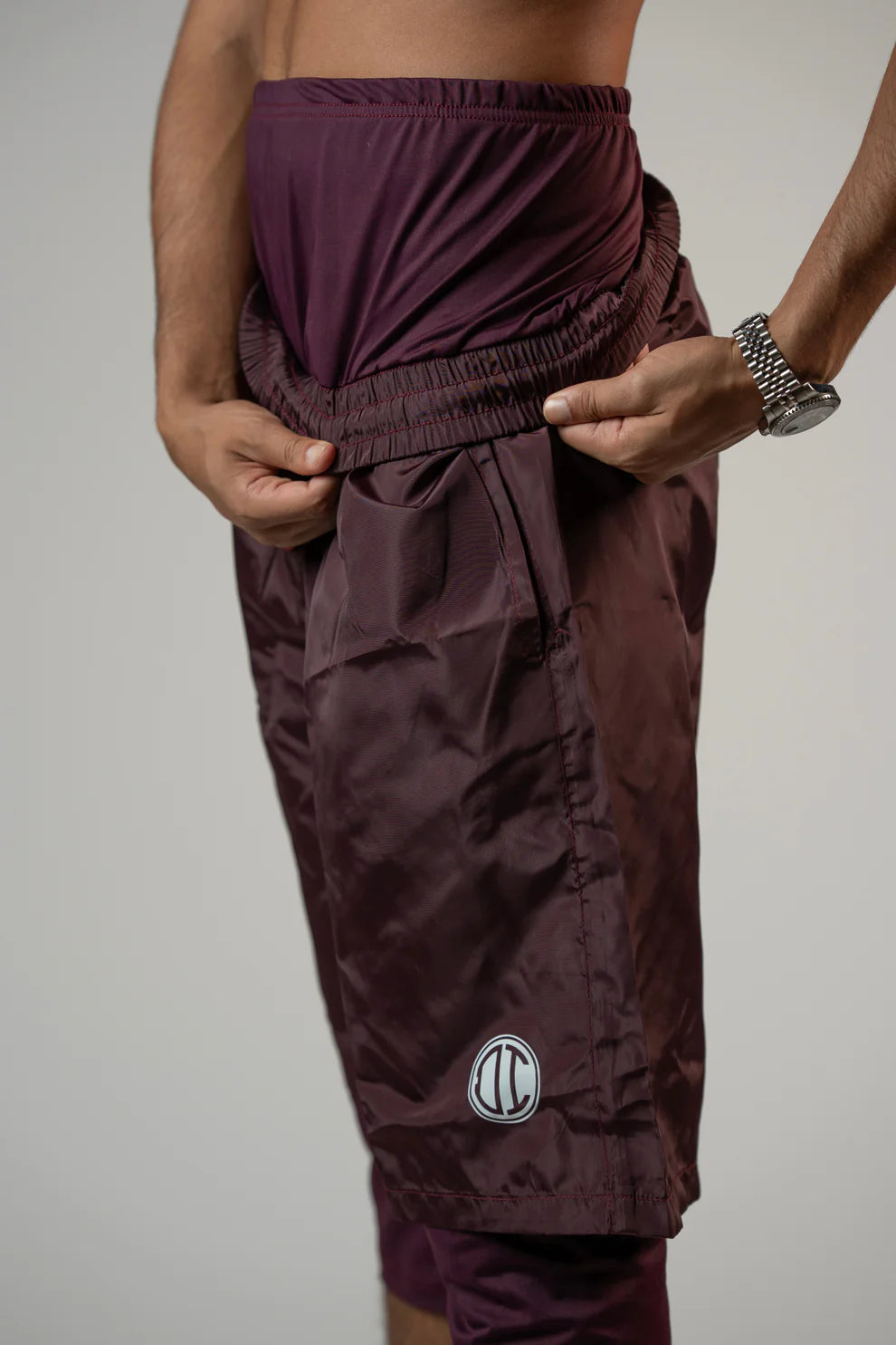 Awrah Cover Shorts - Bordeauxrot